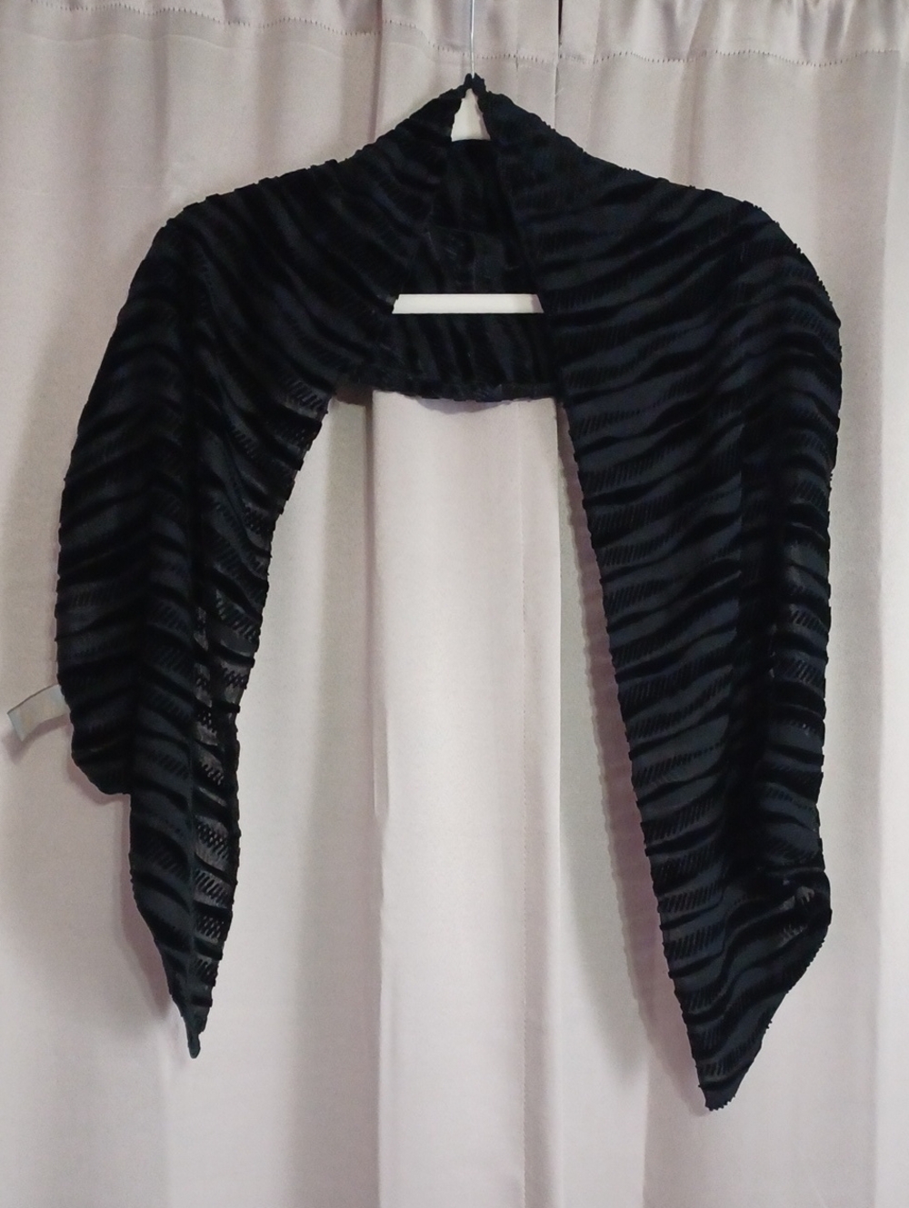 Elaine Gold Collection XIIX Velvet Burnout 56×10 Rayon Silk Oblong Scarf Black